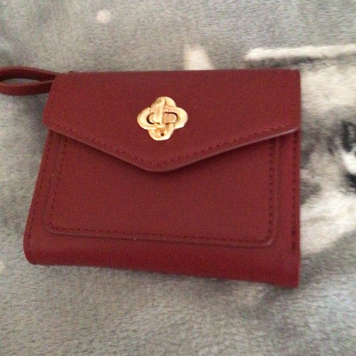 Beautiful deep red faux - beautiful,