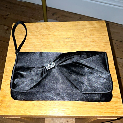 Black satin wristlet - satin,